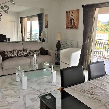 Apartment F3 Vue Mer Et Croisette Cannes